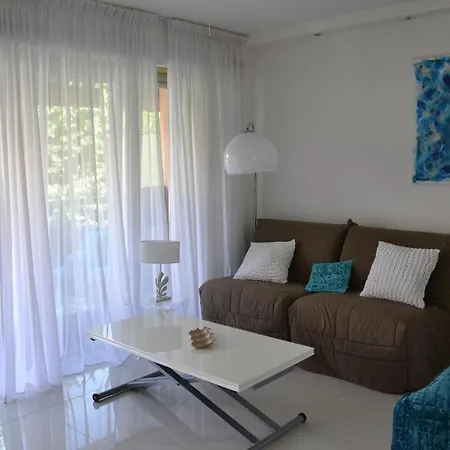 公寓 Beau Vu Juan Les Pins 昂蒂布