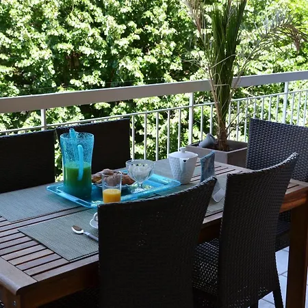 Beau Vu Juan Les Pins 昂蒂布