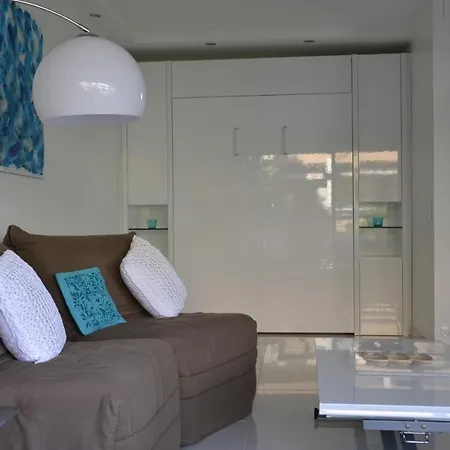 公寓 Beau Vu Juan Les Pins *